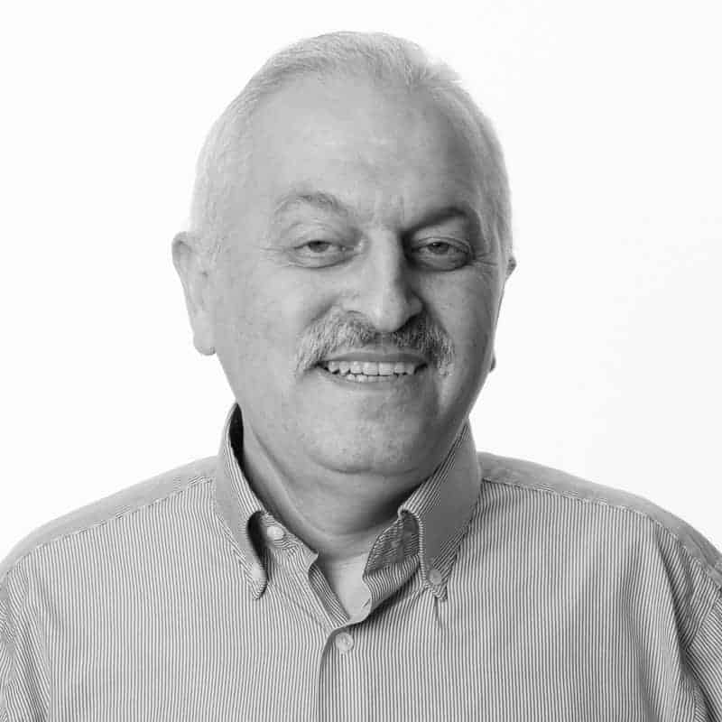 Mehmet Akçaova